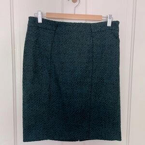 NWT Banana Republic dark green marl wool flannel pencil skirt (size 4)